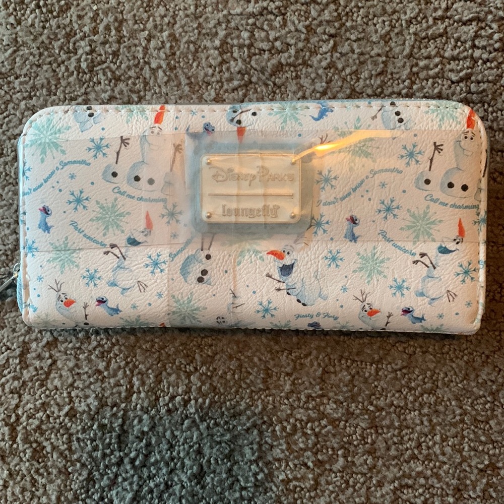 Disney Parks Loungefly Frozen Olaf Long Wallet & Cardholder Bundle.